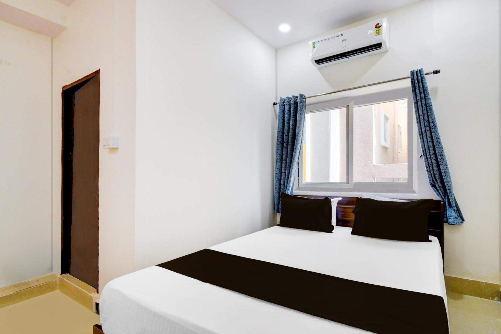 Hotel O P3 Thumkunta Hyderabad Exterior photo